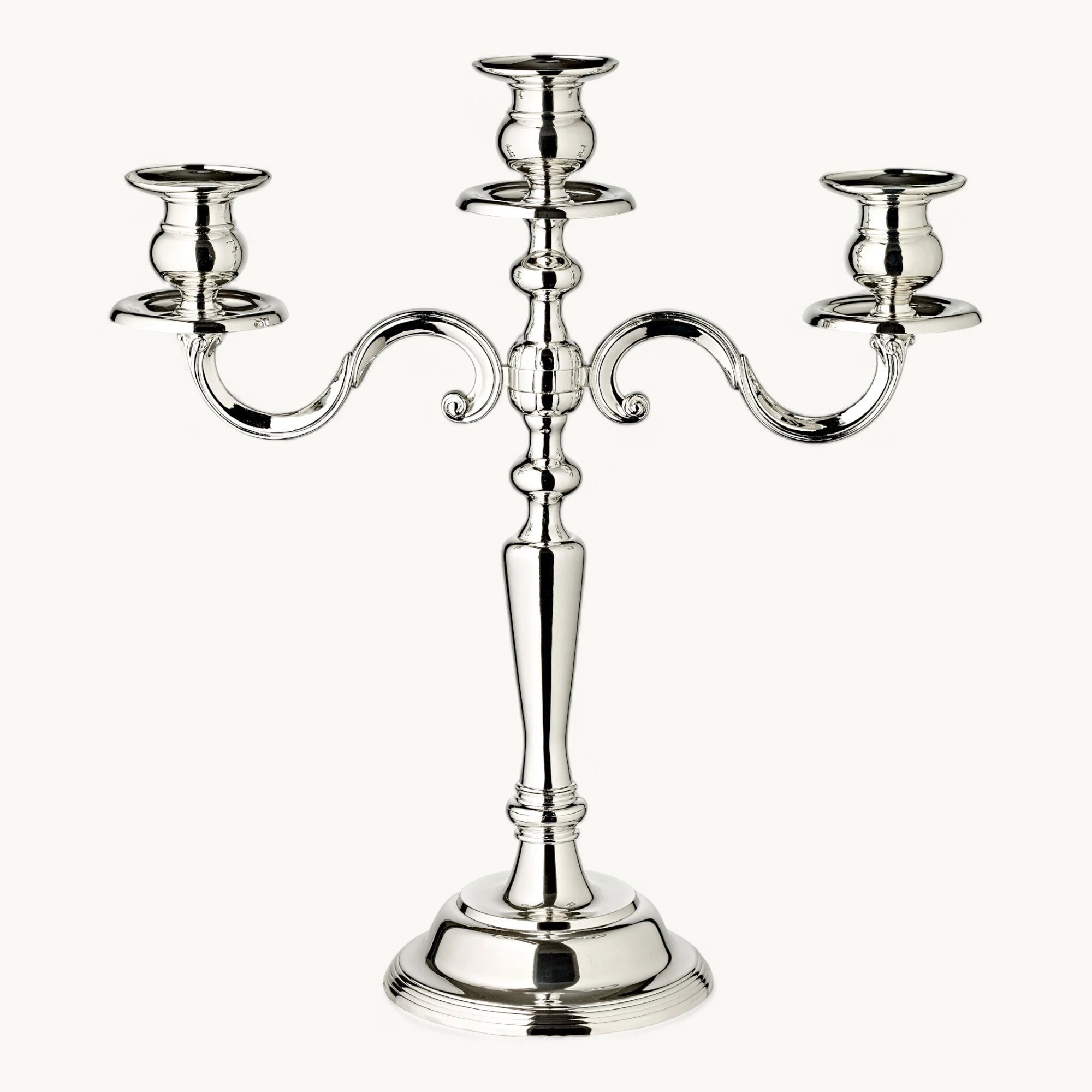 Castiçal REGINA para 3 velas em metal com braços curvos