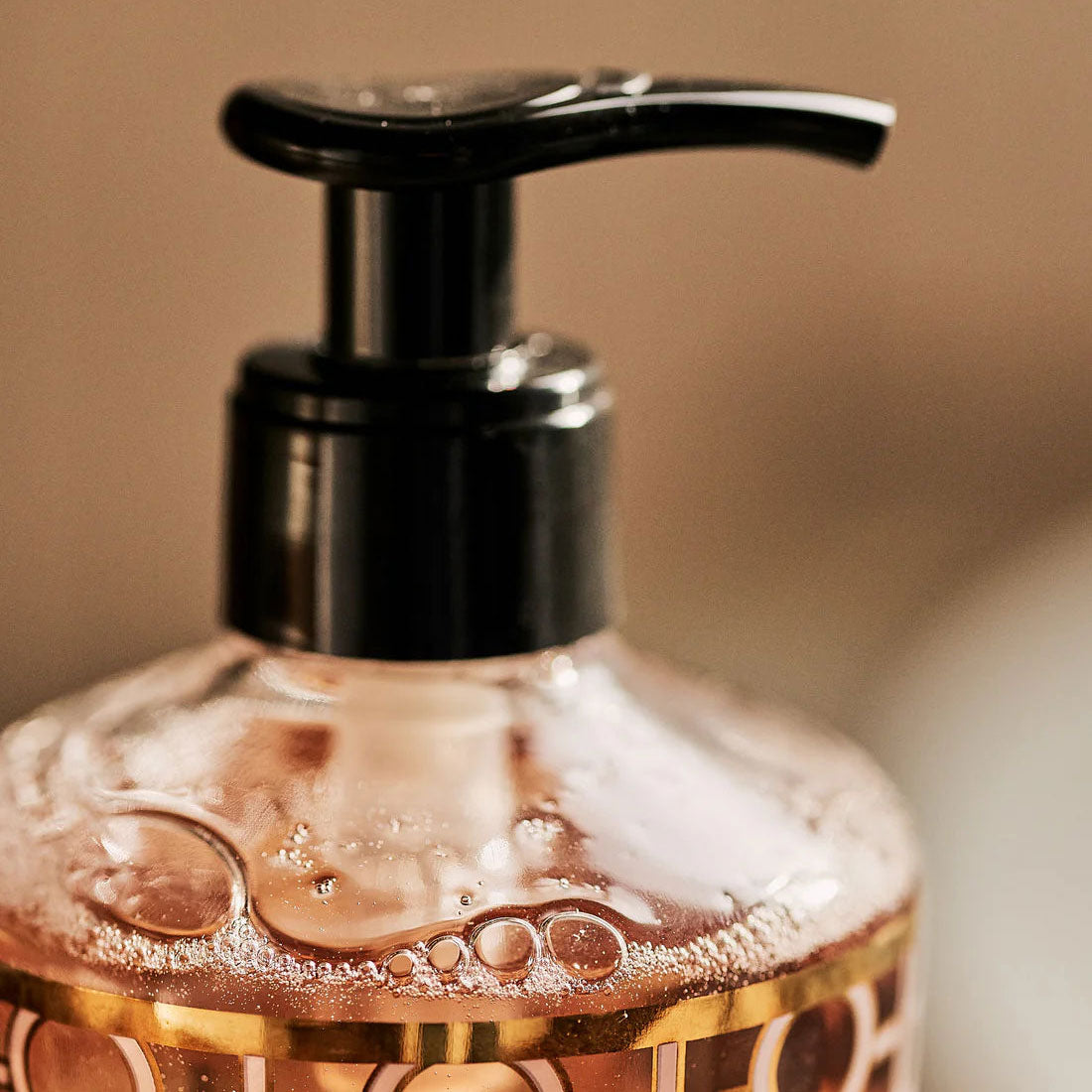 Gel de Banho Perfumado WOMEN – imagem 2