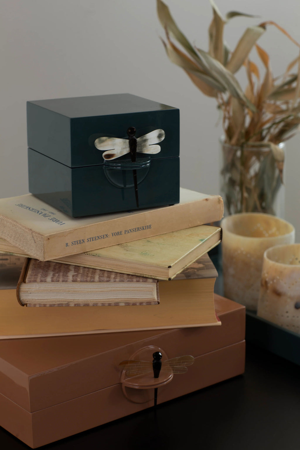 Caixa Lacada Decorativa LIBÉLULA Tamanho S bege, preto, terra, verde e paixao – imagem 25