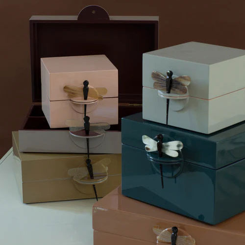 Caixa Lacada Decorativa LIBÉLULA Tamanho XL bege, preto, terra, verde e paixao – imagem 13