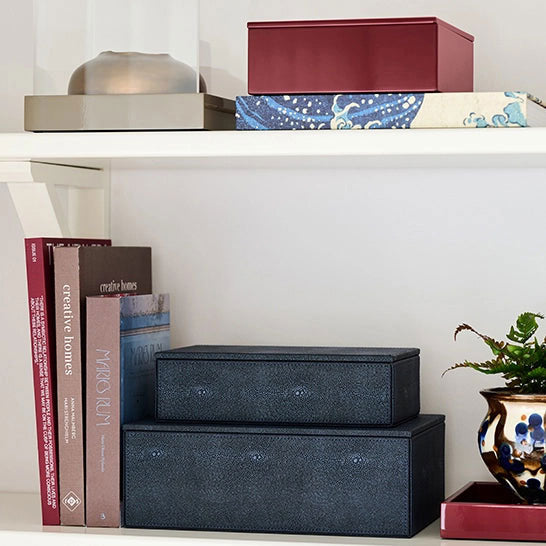 Conjunto 2 Caixas Decorativas STING M warm grey, fawn e midnight blue – imagem 4