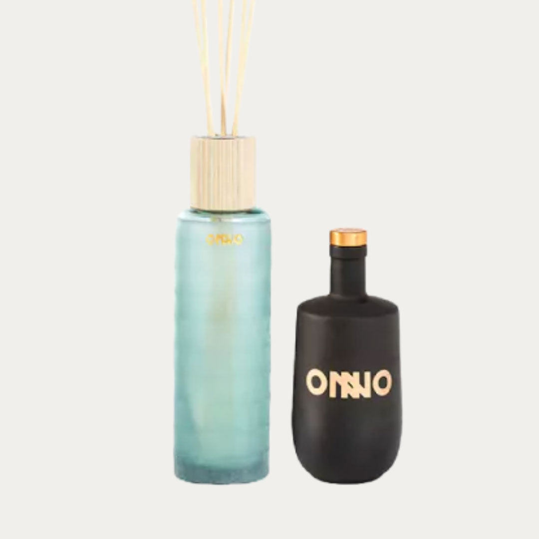 Difusor WAVES BLUE Lotus em frasco azul com varetas