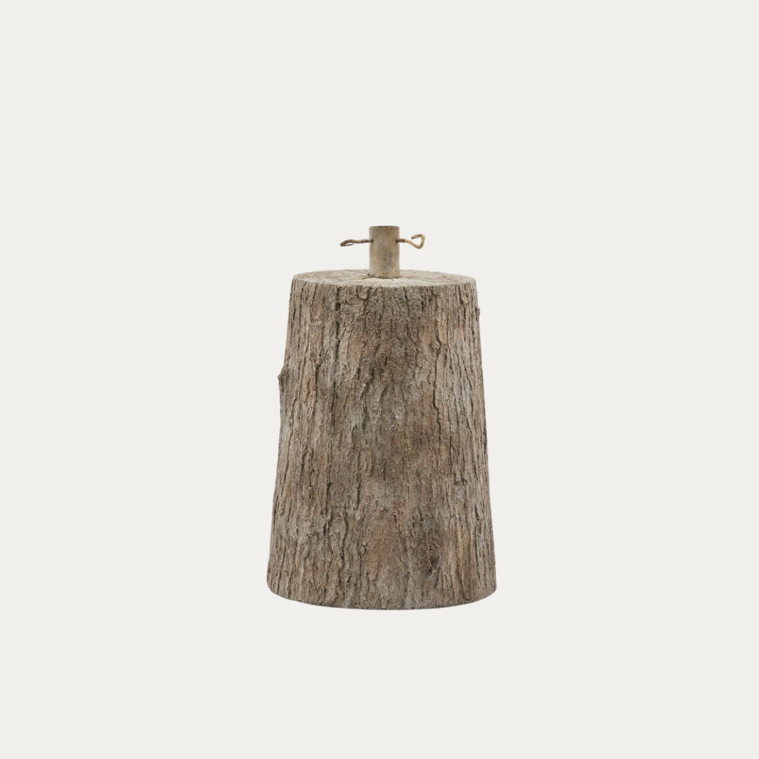 Base decorativa em tronco de pinheiro natural