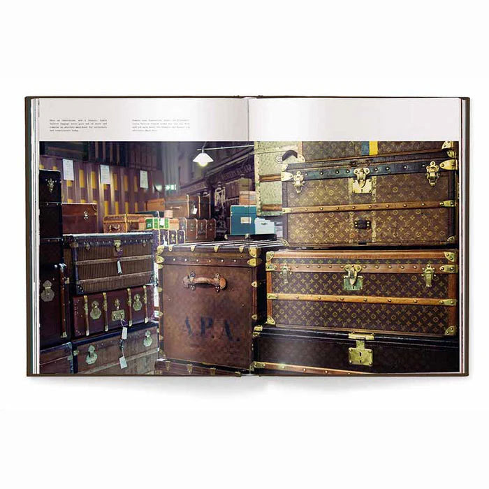 Livro Decorativo Louis Vuitton The Modern Luxury Series – imagem 4