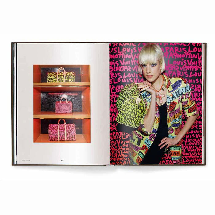 Livro Decorativo Louis Vuitton The Modern Luxury Series – imagem 5