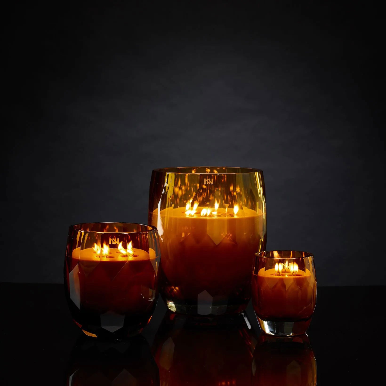 Vela Perfumada JEWEL Dourada – imagem 3
